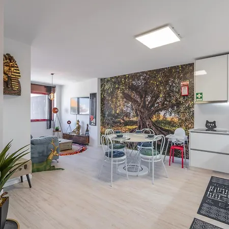 Apartment Ra